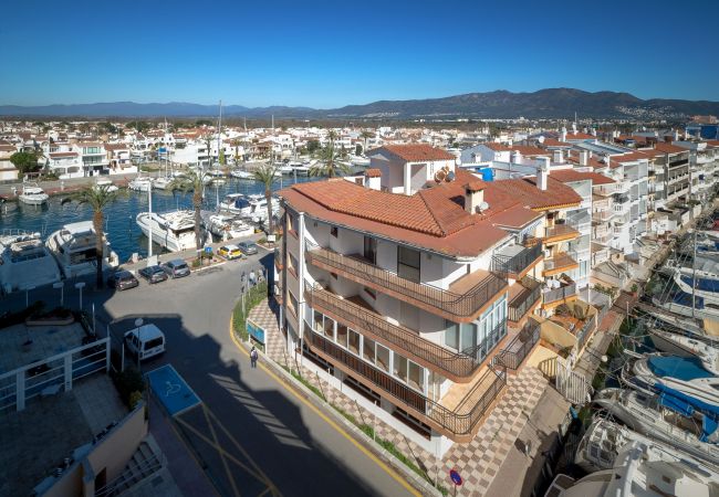 Appartement in Empuriabrava - ILA01 PORT NAUTIC