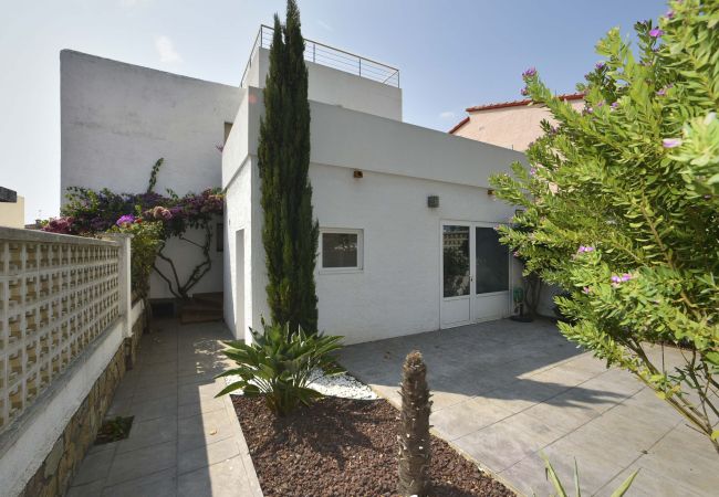 Huis in Empuriabrava - ILH01 bahia