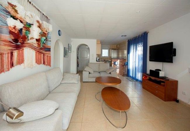 Villa in Empuriabrava - LV29 FALCONERA