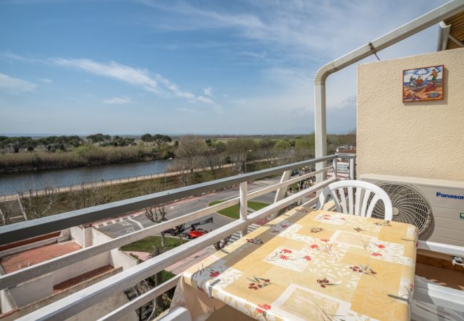 Appartement in Empuriabrava - ILA23 DELTA MUGA PARCK