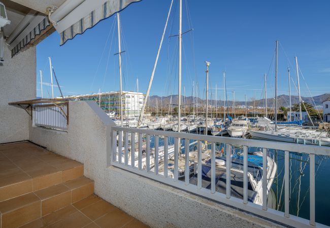 Appartement in Empuriabrava - ILA37 port ROYAL