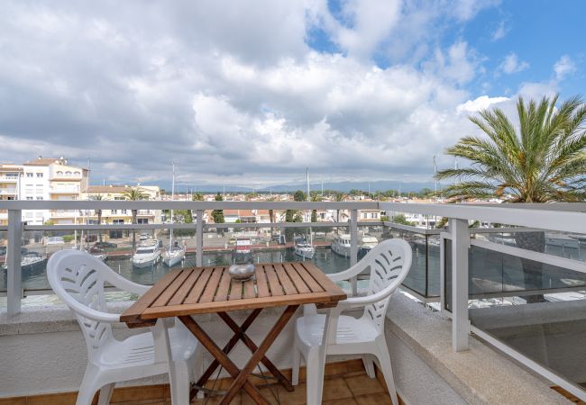 Appartement in Empuriabrava - ILA04