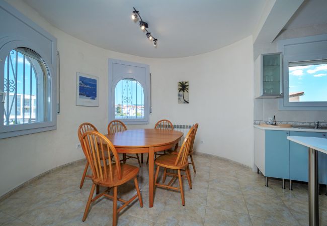 Huis in Empuriabrava - LV14 FRANCOLI