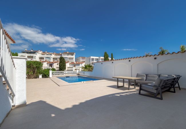 Huis in Empuriabrava - LV14 FRANCOLI