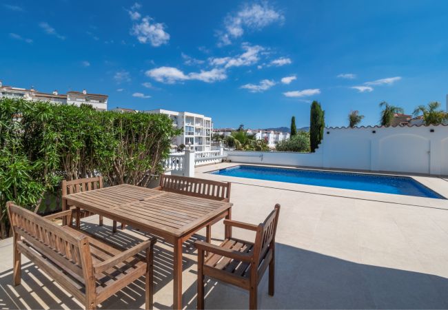 Huis in Empuriabrava - LV14 FRANCOLI