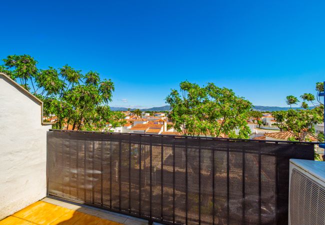 Appartement in Empuriabrava - ILA33 ALBERES PORT MISTRAL