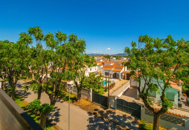 Appartement in Empuriabrava - ILA33 ALBERES PORT MISTRAL