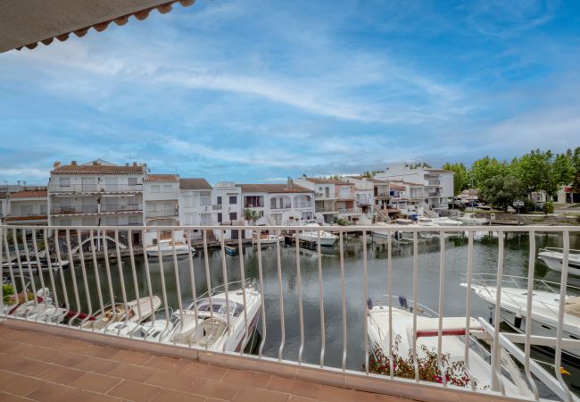 Rijhuis in Empuriabrava - LV07 PORT BANYULS