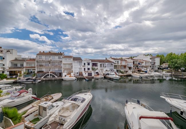 Rijhuis in Empuriabrava - LV07 PORT BANYULS