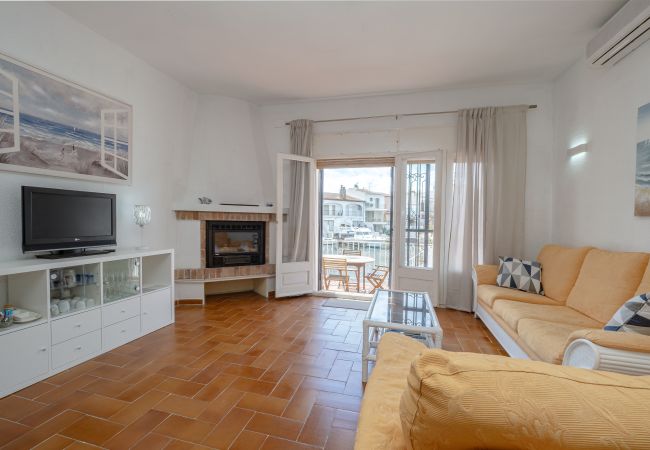 Rijhuis in Empuriabrava - LV07 PORT BANYULS