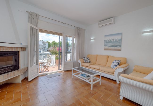 Rijhuis in Empuriabrava - LV07 PORT BANYULS