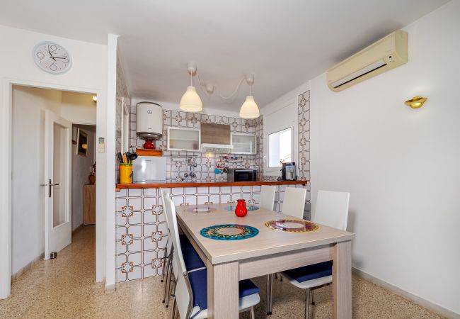 Appartement in Empuriabrava - ILA13 POBLAT TIPIC