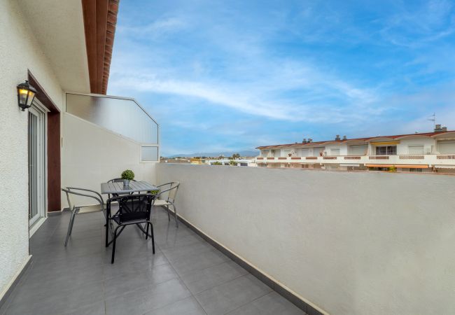 Appartement in Empuriabrava - ILA24