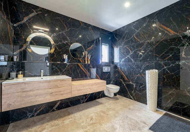 Villa in Empuriabrava - LV21 CAP RAS